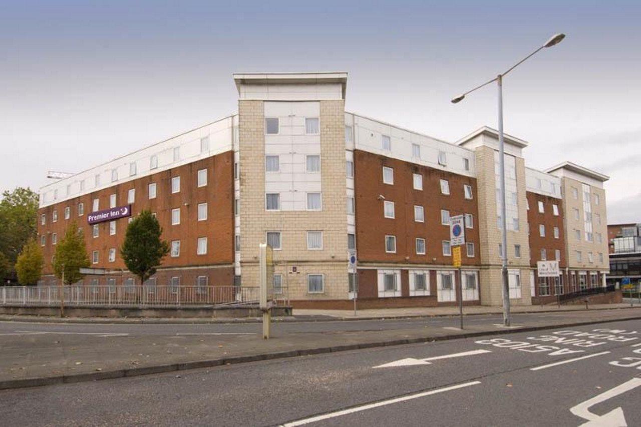 Premier Inn Manchester City Centre Esterno foto
