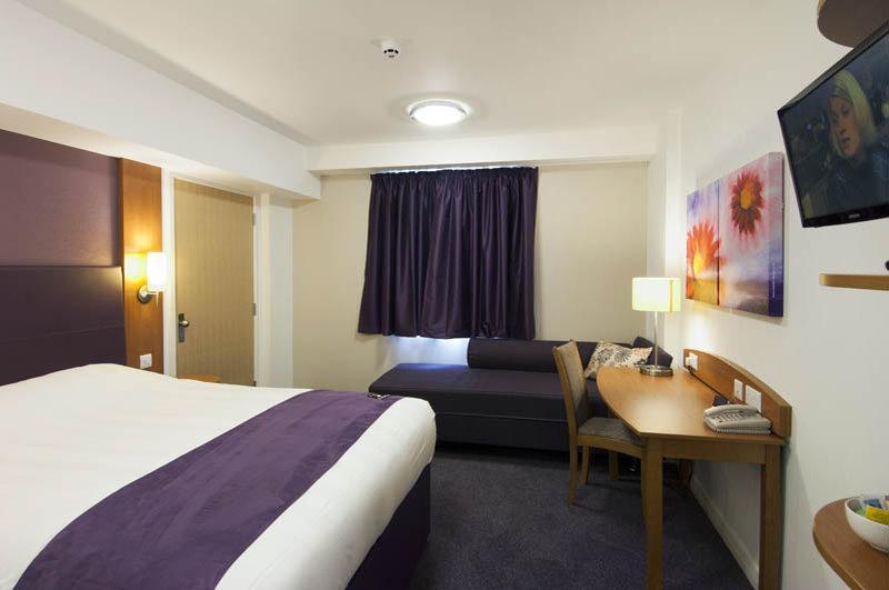 Premier Inn Manchester City Centre Esterno foto